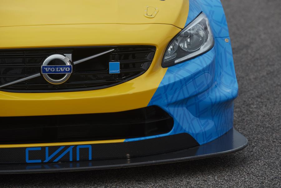 Детали экстерьера Volvo S60 Polestar Art Car WTCC by Bernadotte and Kylberg 2016 года  (фото 1 из 10)